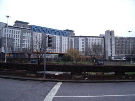 43163_20086_IMG_00_0