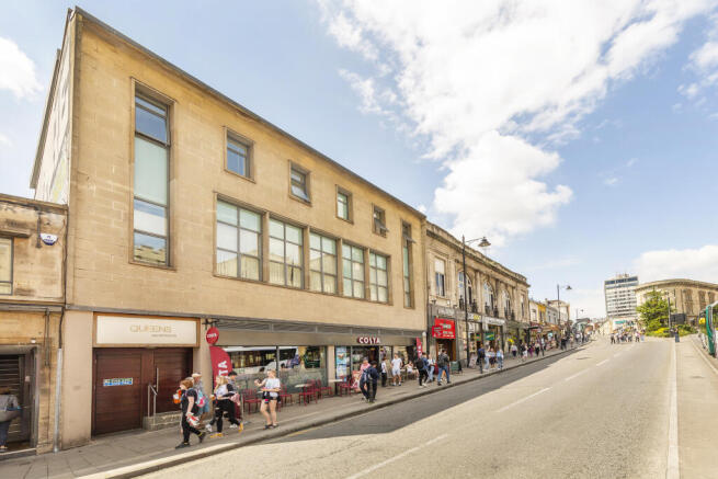 F6 Queens Apartments