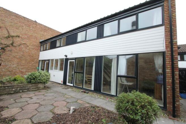 13HK 010 Front(S).jp