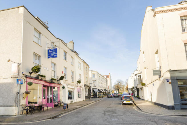 19 to 21 the mall.jp