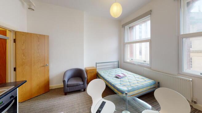 F7-Carlton-Chambers-