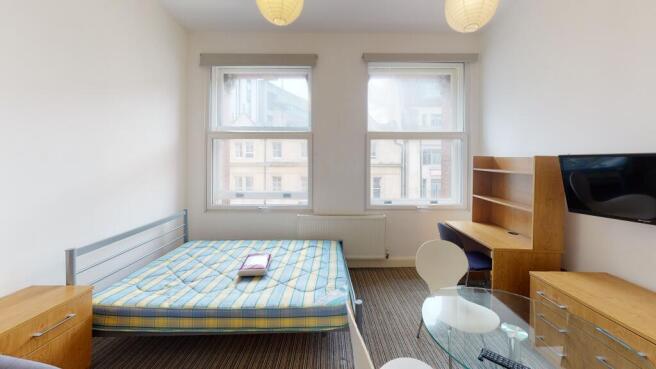 F7-Carlton-Chambers-