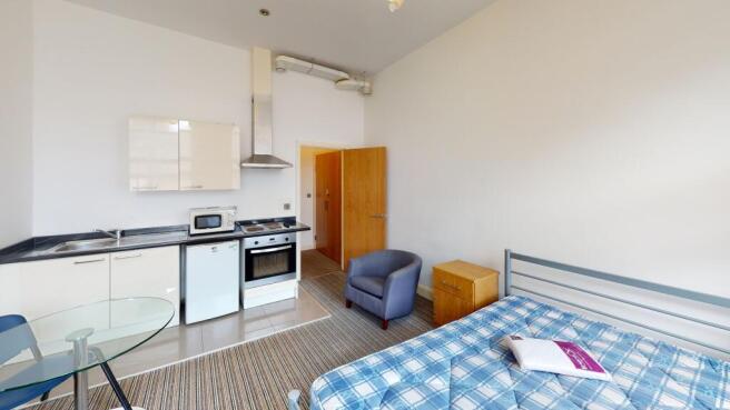 F8-Carlton-Chambers-