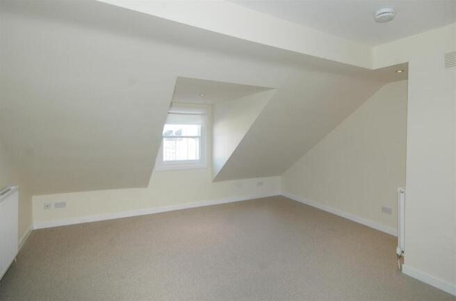 2b-Apt619TheSquareLoungePrint.jpg