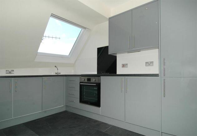 2g-Apt619TheSquareNewKitchenPrint.jpg