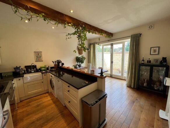 Kitchen Diner (Main)