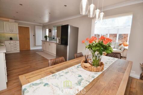 Tetney Road, Humberston, DN36