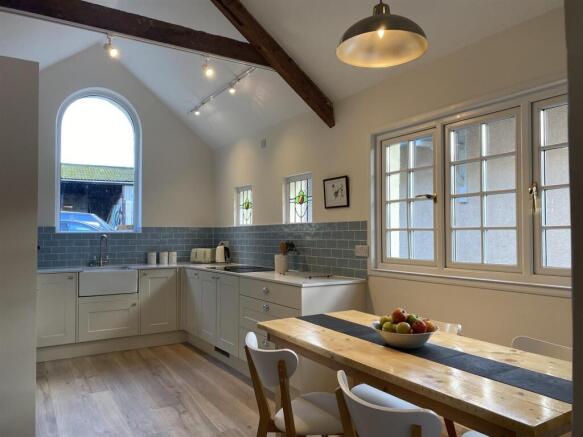 Beech Cottage - Kitchen.jpg