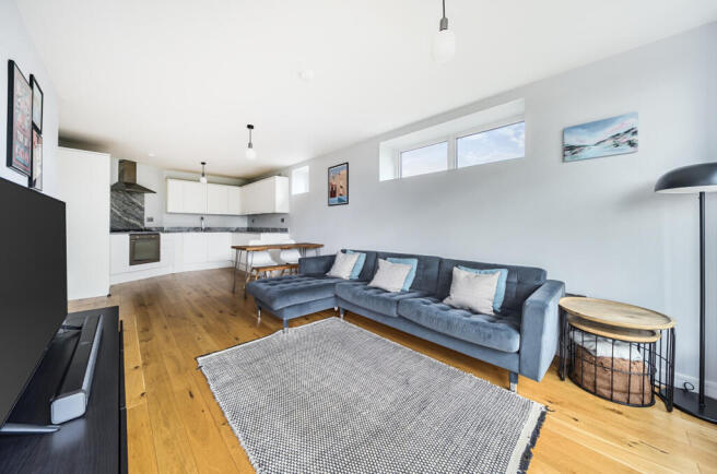 1344315-6-68b1b04...