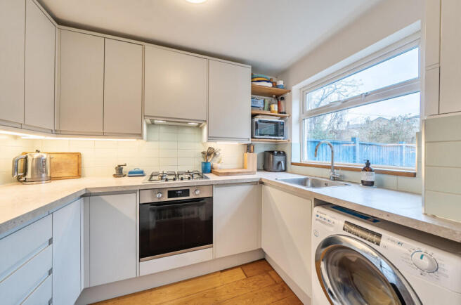 1394255-5-6964f8f...