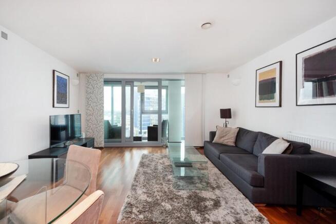 Living area, acce...
