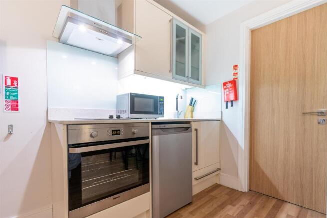 kitchen area.jpg