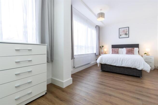 bedroom 1 (1 of 1).jpg