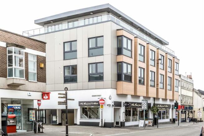 1 bedroom Flat for sale