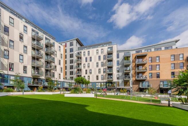 3 bedroom Apartment for rent