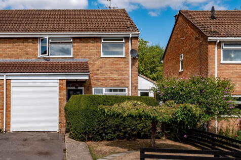 Lynfield Road, Frome, BA11 4JB