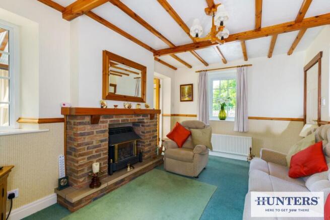 93787_39 Gill Lane Yeadon (12) - Copy_low.jpg