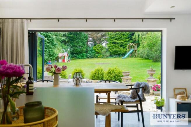 93537_71-Westgate-Guiseley  (5) - Copy_low.jpg