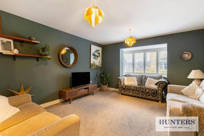 100533_46-Brompton-Drive-Bradford (4) - Copy_low.j