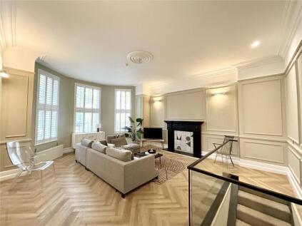 Falkner Square, Liverpool, L8