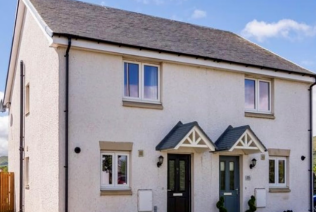 Corby Craig Walk External 