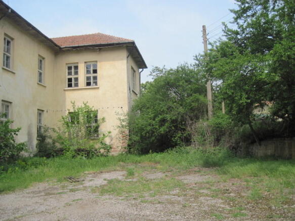Photo 3