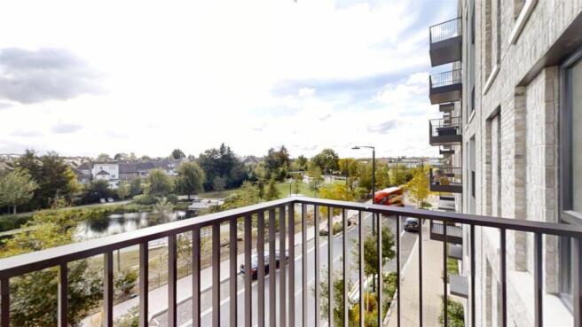 Parkview-Avenue-Brent-Cross-Town-09262025_141714.j