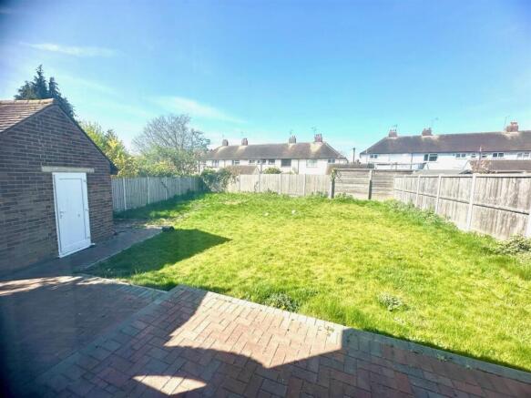 Garden 2.jpg