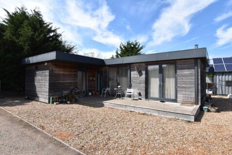 Deex's Yard, Stones Green Road, Great Oakley, Harwich, CO12