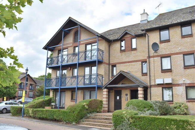 4-bed-house-to-rent-in-goodey-close-colchester-co1-ref-486659