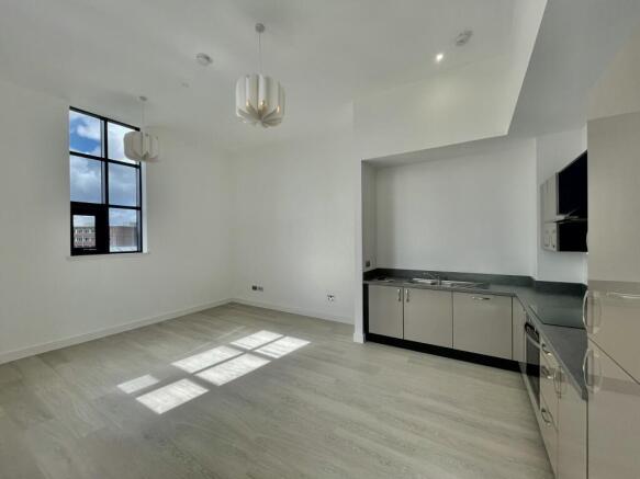 Open plan lounge/kitchen