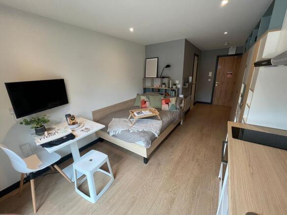 Photo 3