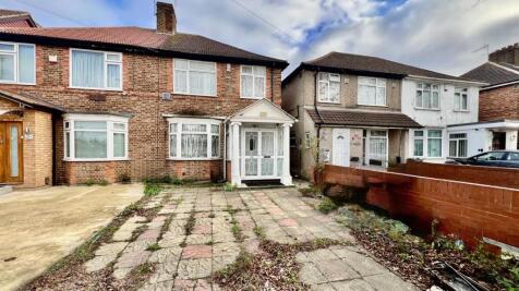 Vicarage Farm Road, Heston, TW5