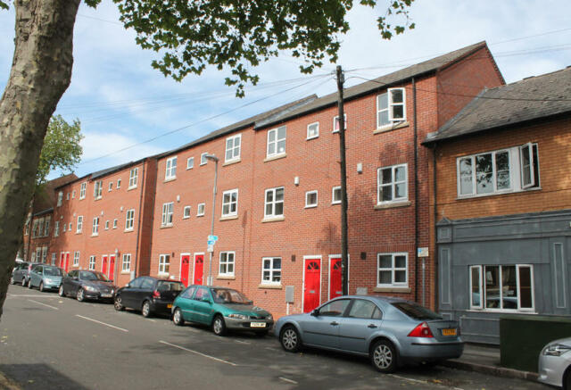 4 bedroom town house to rent Nottingham