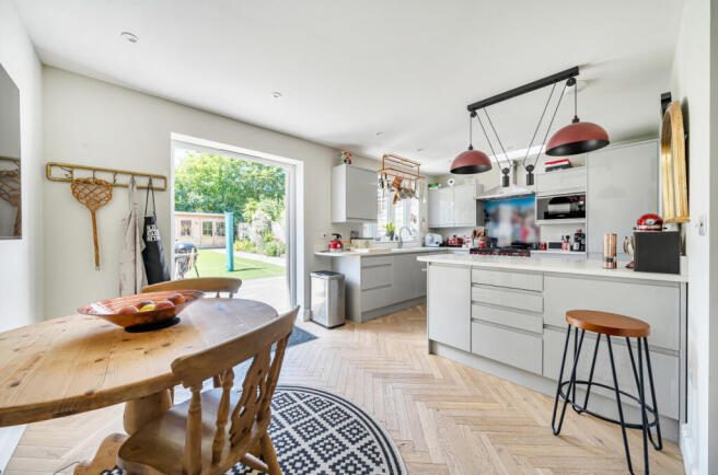 1312260-13-686e6d...