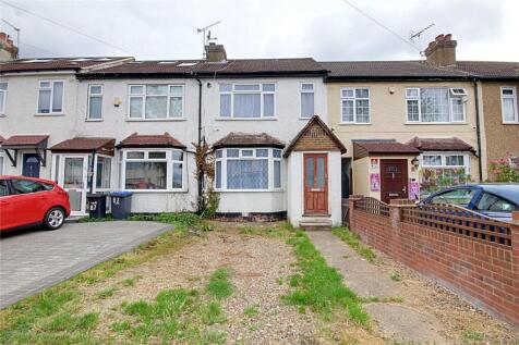 Pembroke Avenue, Enfield, EN1