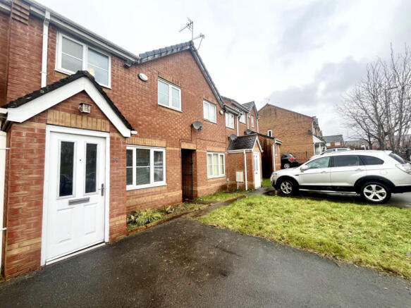 3 Bedroom Mid Terraced for Sale