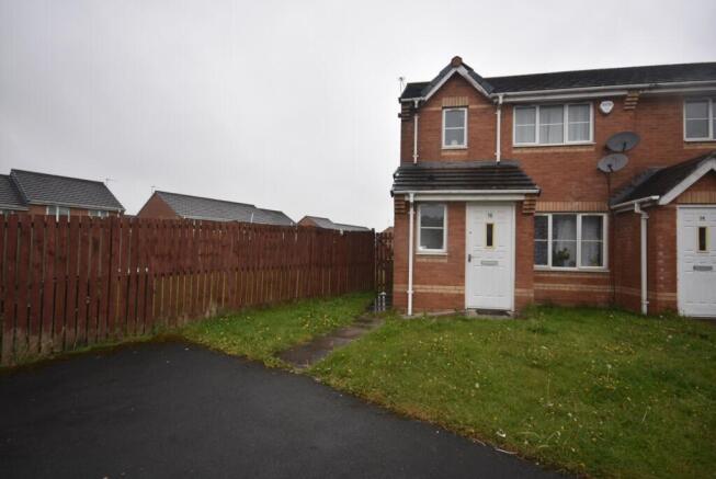 3 bedroom End Terrace for rent