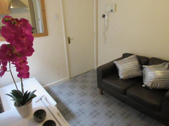 Lounge/Kitchen