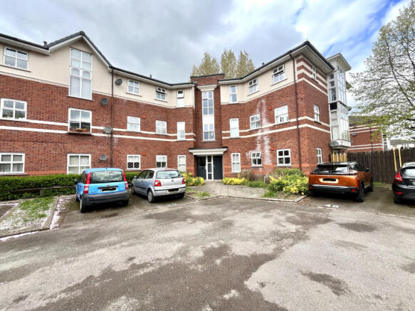 3 Bedroom Apartment for Sale