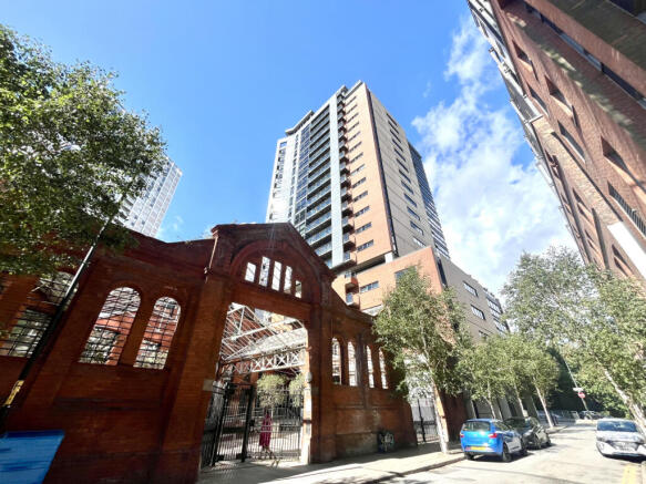 1 Bedroom Apartment for Sale