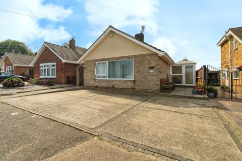 Yew Tree Close, Bradwell, Great Yarmouth