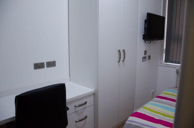 Photo 3