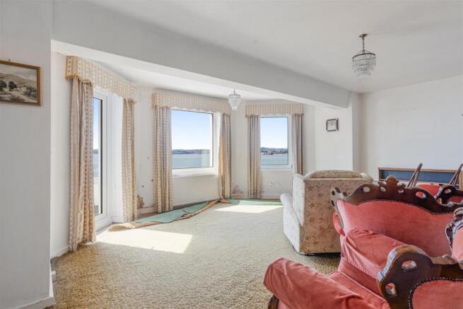 A22 - 5 Park Hall Torquay - 250905.jpg