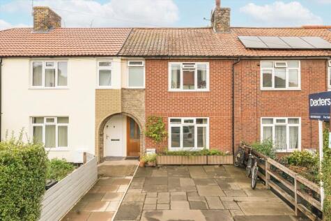 Everdon Road, Barnes