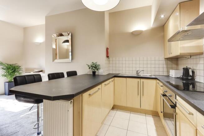 FLAT 1 WESTCLIFFE (14)