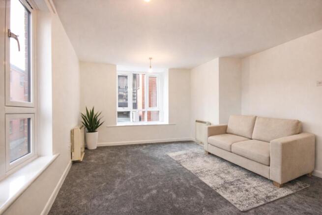 23 Chardlace - Living room