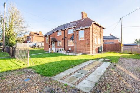 31 Vicarage Lane, MK18 2PR