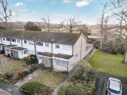 Grasmere Way, Byfleet, West Byfleet, Surrey, KT14