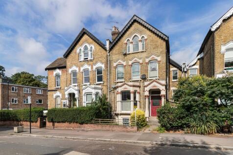 Upper Tollington Park N4 4ND